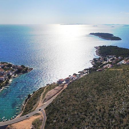 Apartments By The Sea Bilo, Primosten - 4191 外观 照片