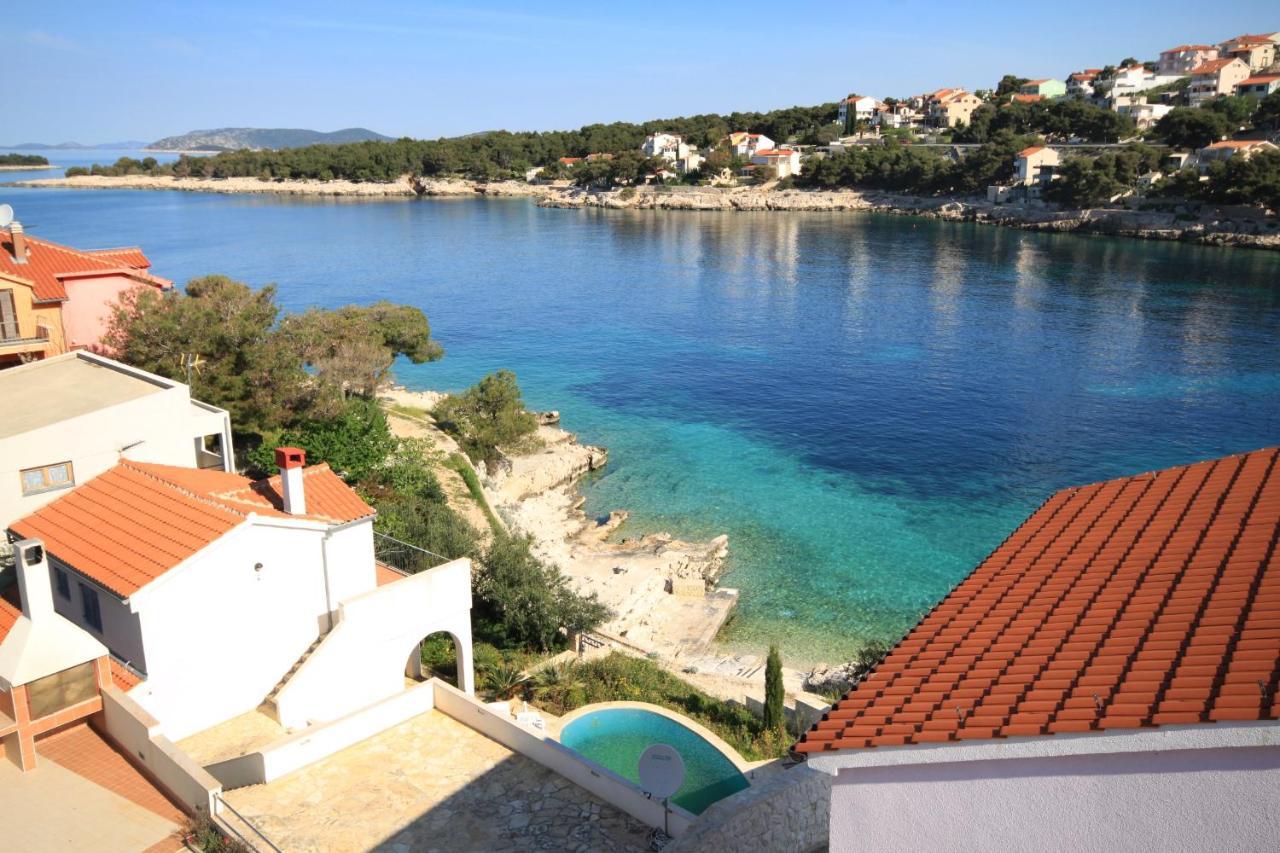 Apartments By The Sea Bilo, Primosten - 4191 外观 照片