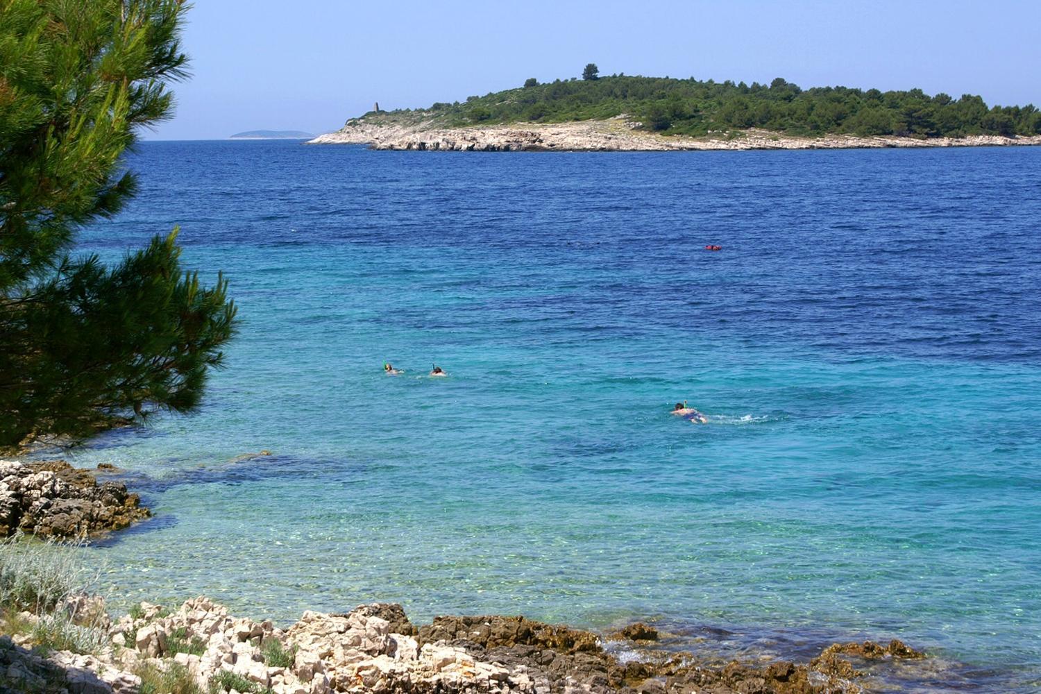 Apartments By The Sea Bilo, Primosten - 4191 外观 照片